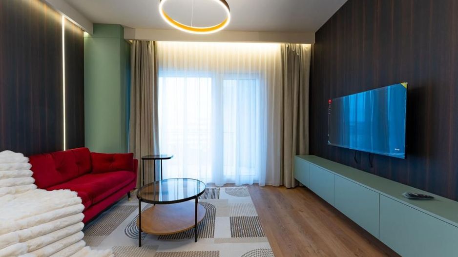 Apartament 2 camere, etaj intermediar, balcon, garaj, Eroilor - Poză 3