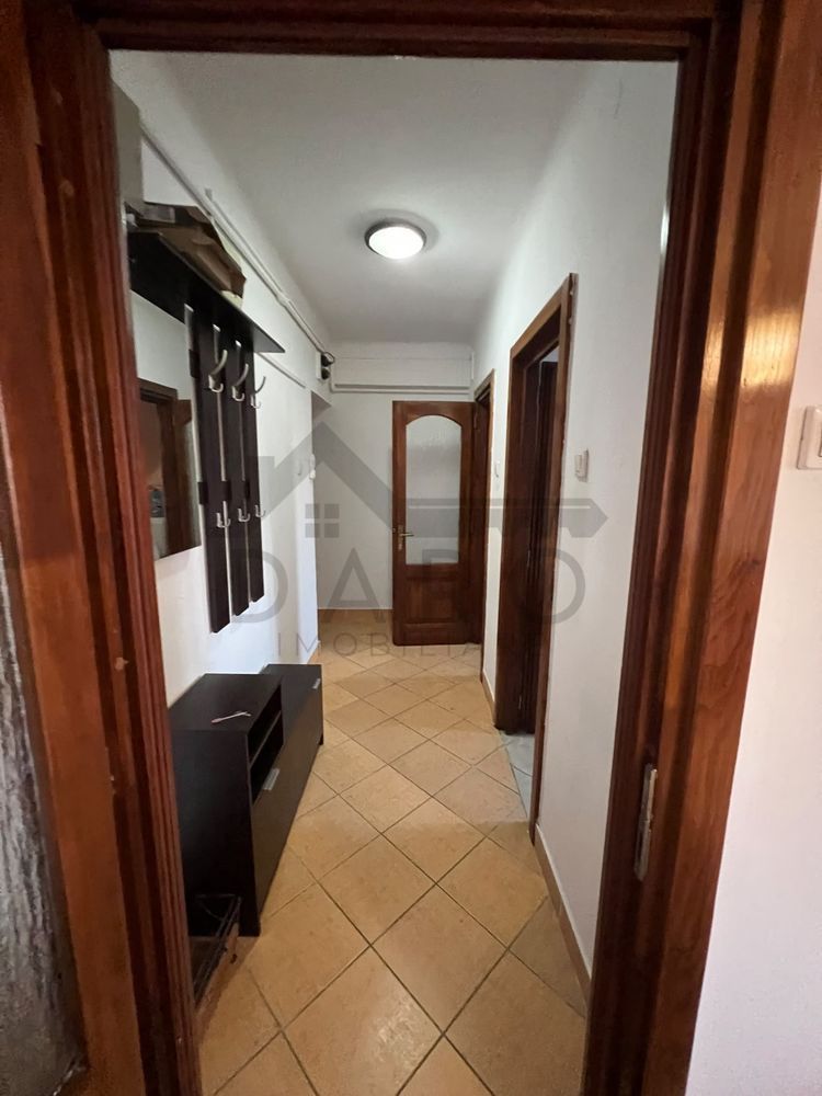 De inchiriat apartament 2 camere in centru - Poză 4