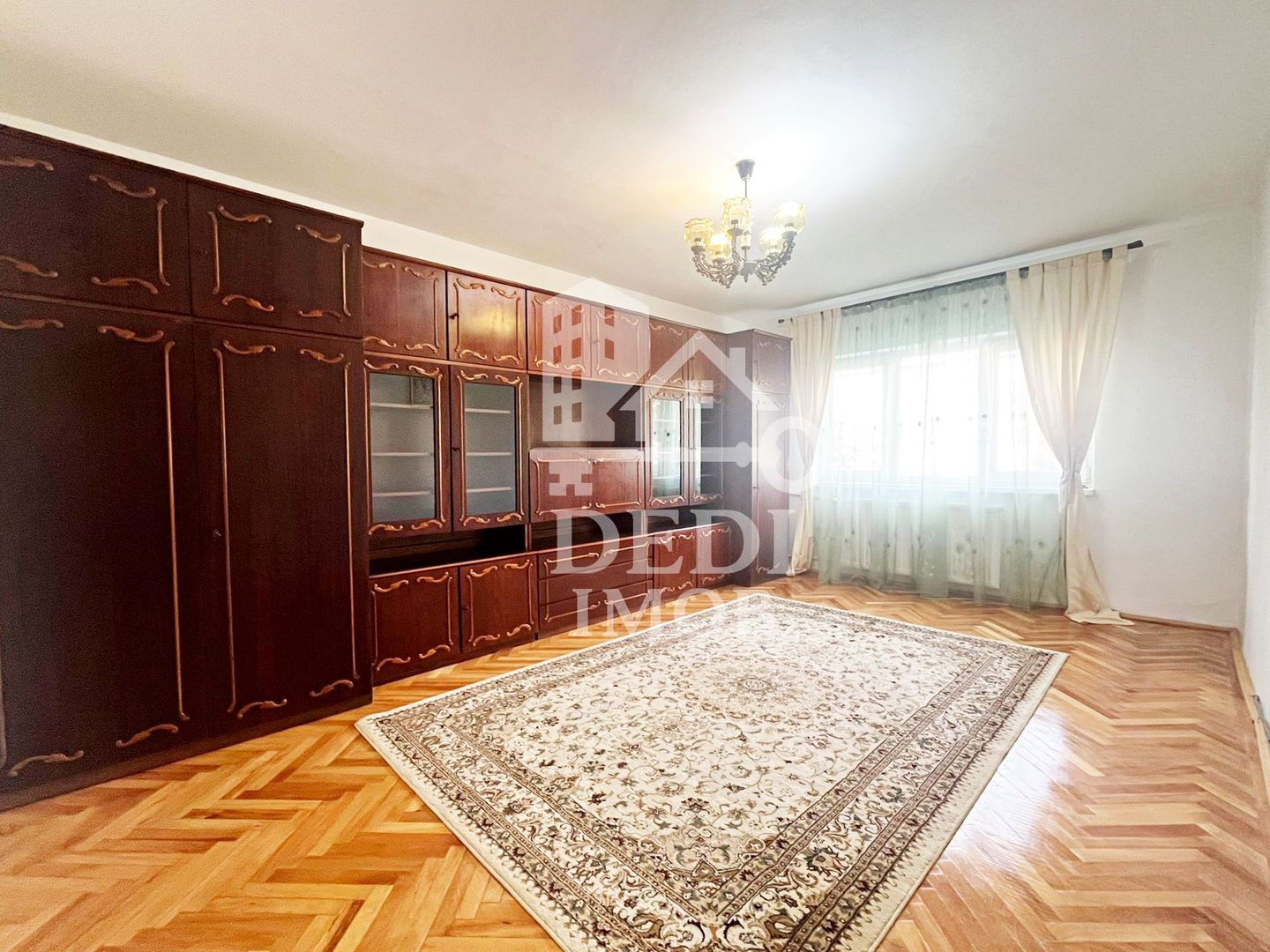 Apartament cu 2 camere de inchiriat zona Decebal, Oradea - Poză 1