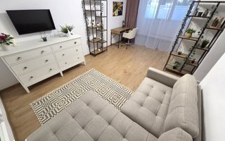 Proprietar, garsoniera Titan, 1 minut metrou, prima inchiriere - Poză 1
