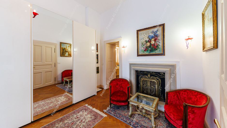 Resedinta patrimoniala de 222 mp | Piata Victoriei | Cladire istorica-Lift - Poză 27