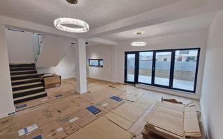 Casă single P+1+Pod în Otopeni - Poză 3