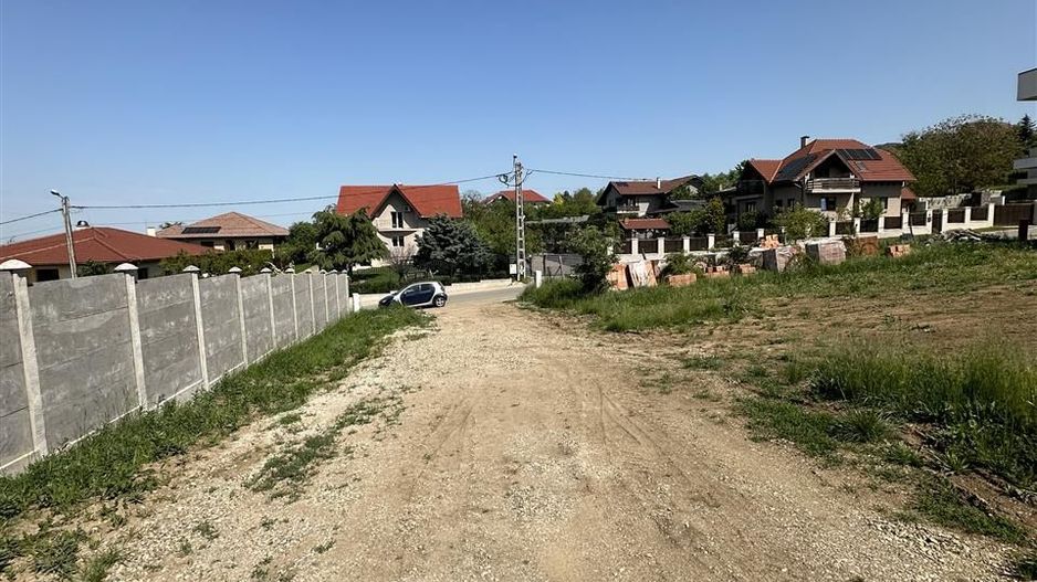 Teren intravilan cu panorama si proiect - Poză 14