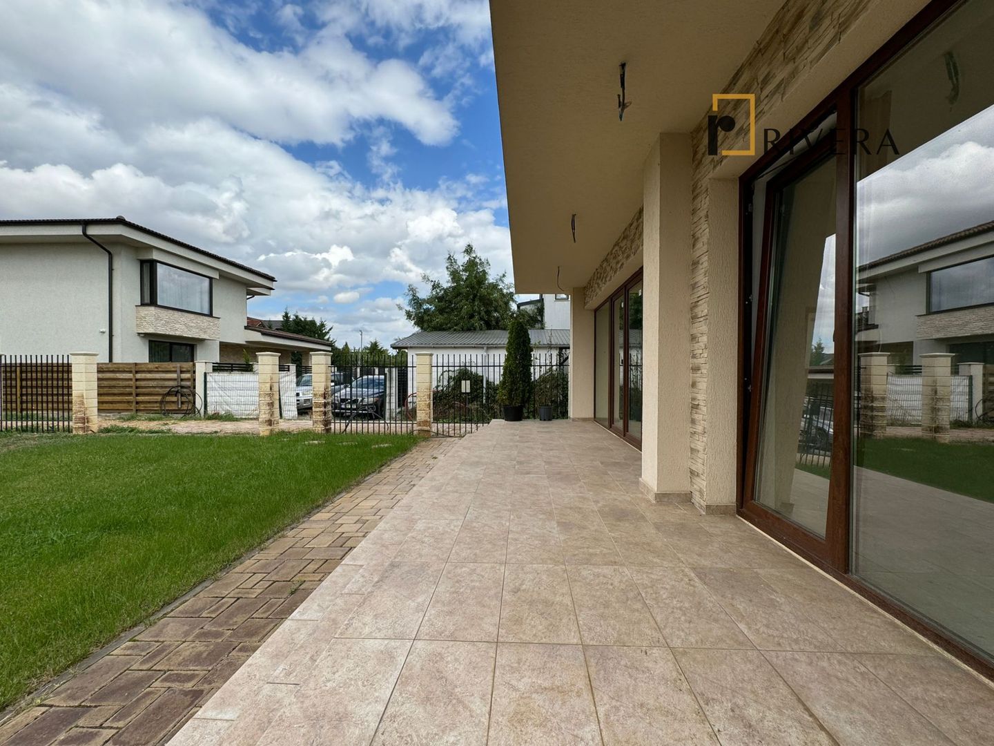 VILA FINALIZATA | CORBEANCA | EFICIENTA | SPATIU | CONFORT - Poză 2