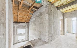 Casă impunătoare la gri în Curtici - Poză 45