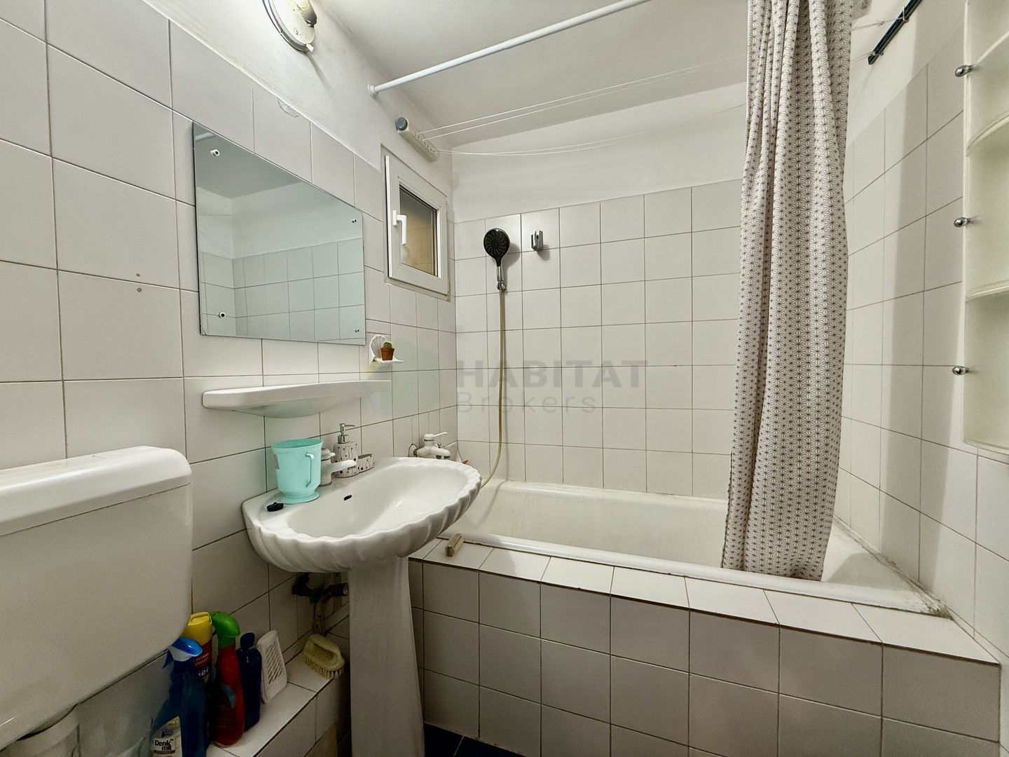 Decomandata, bloc 1982, aproape de metrou - Poză 9