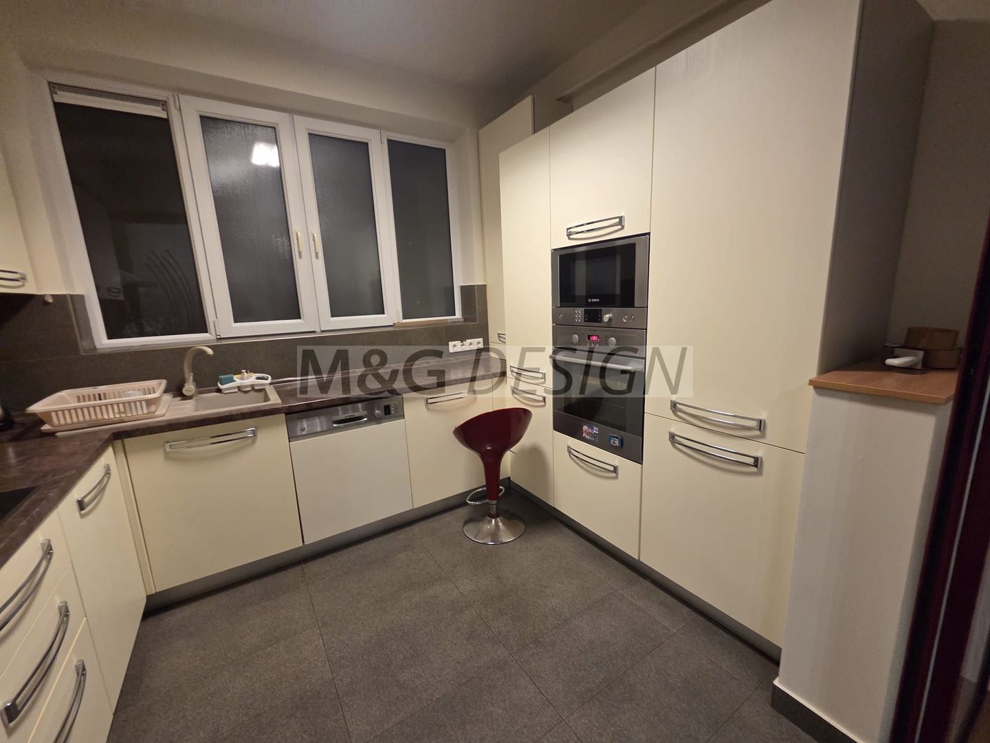 Apartament la Vila de inchiriat 3 camere prima inchiriere totul Lux. - Poză 20