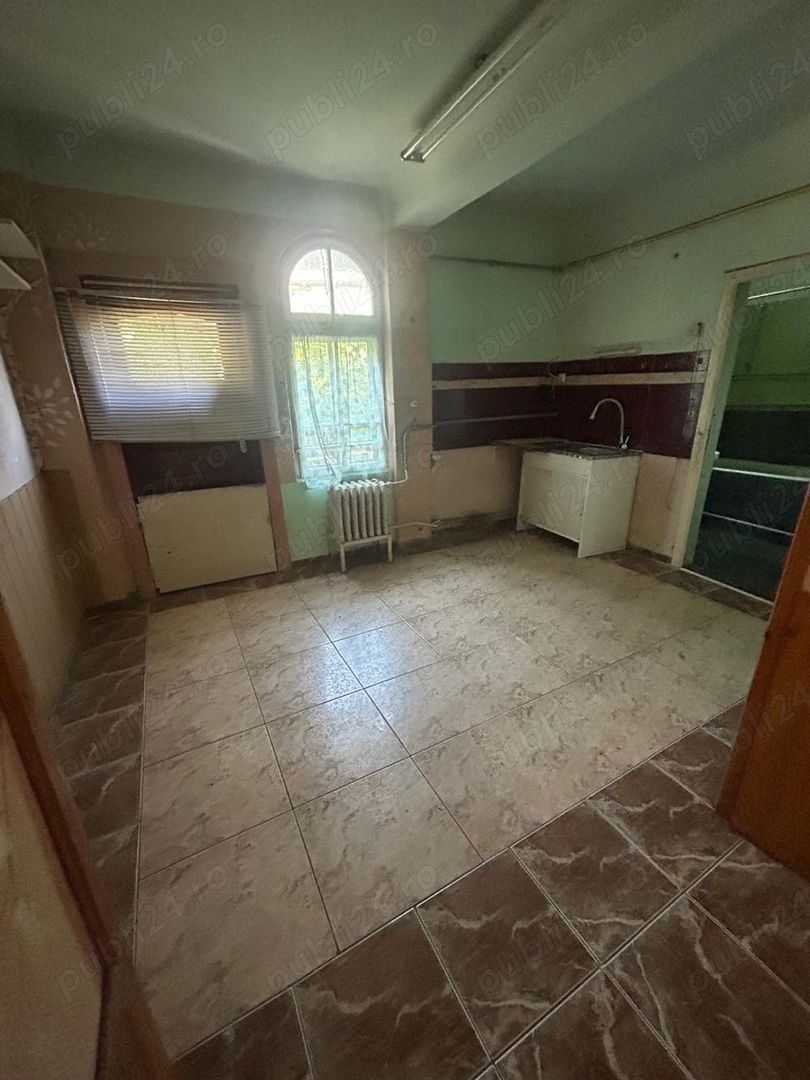 Teren deschidere la doua strazi 352 mp+ Casa 100 mp Corarilor Lagoon Park - Poză 2