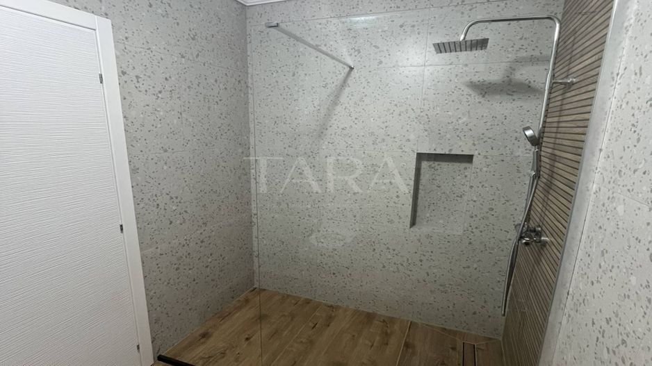 Apartament nou 3 camere, terasă de 14 mp, parcare subterană, Florești. - Poză 5