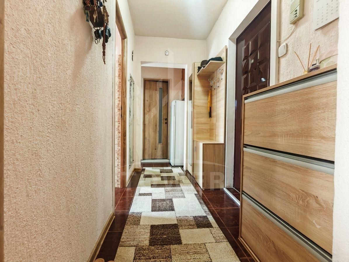 Apartament de 2 camere decomandate situat pe Bulevardul Mihai Viteazul, - Poză 5