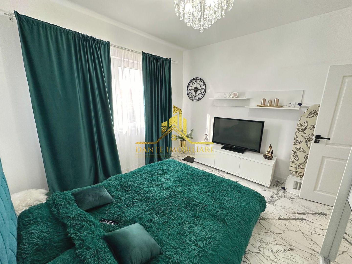 Casa individuala, 5 camere, mobilata lux, utrafinisata, Chinteni - Poză 12