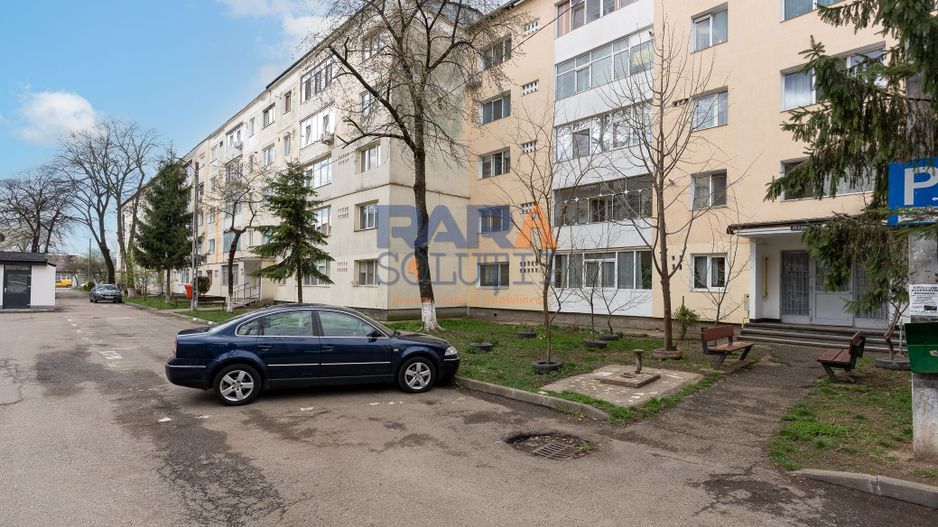 Apartament 3 camere, două băi - Str. Bogdan Dragoș - Poză 1