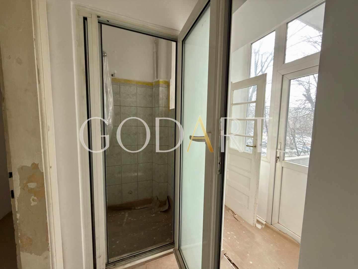 APARTAMENT 4 CAMERE | RENOVAT | BOXA | CURTE COMUNA - Poză 15