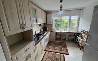 Apartament de 3 camere, garaj, 60mp, zona UltraCentrala - Poză 9