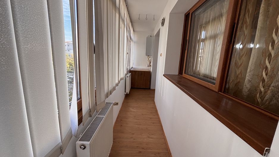 Apartament 3 camere – Bulevardul Dunarea, stradal, etaj 3, decomandat - Poză 10