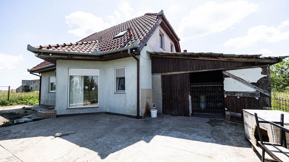 🏡 Visează la casa perfectă în Cartierul de Vest! 🌳 - Poză 2
