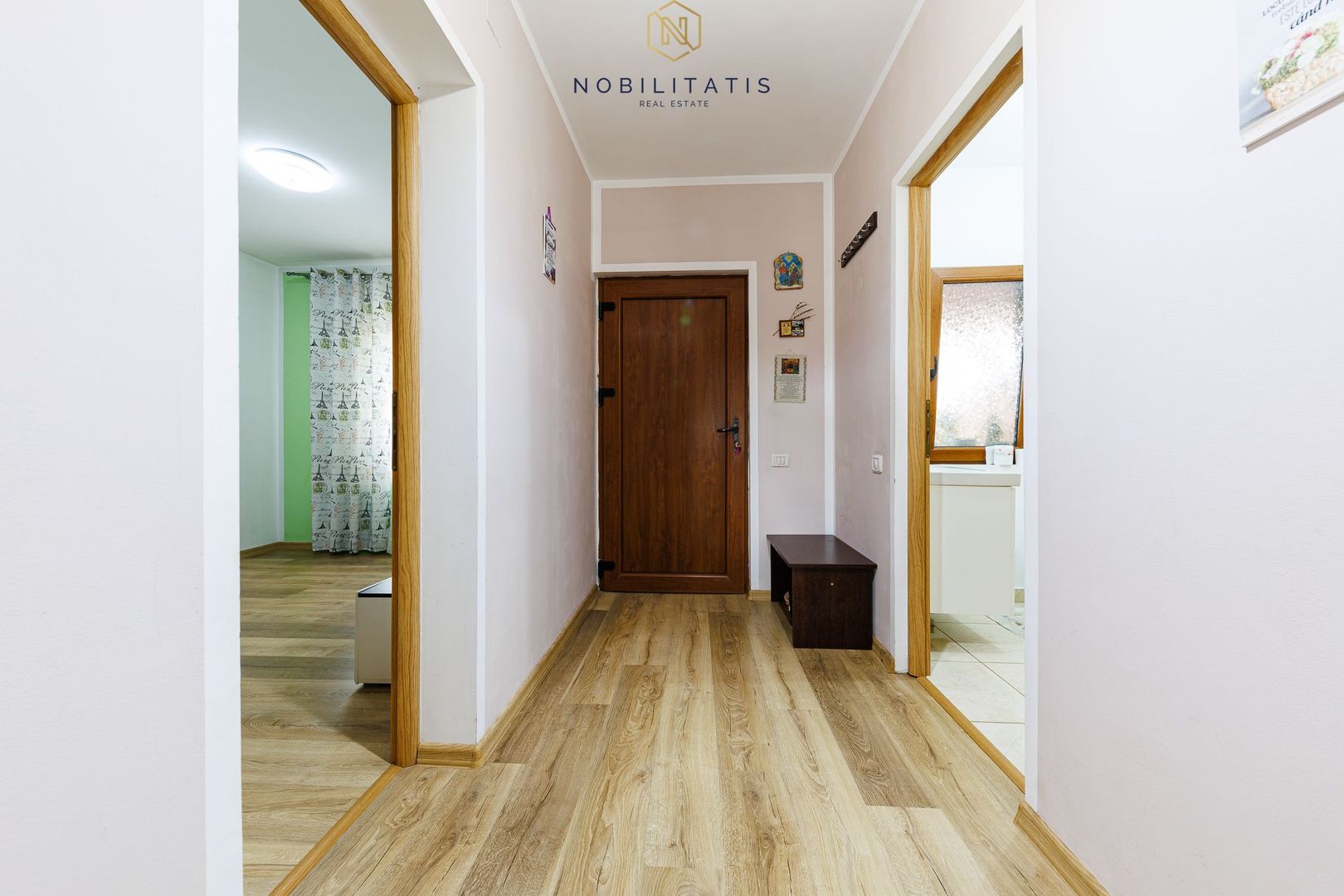 Cartierul Europa - Casa frumoasa, super spatioasa cu 5 camere | Com 0% - Poză 11