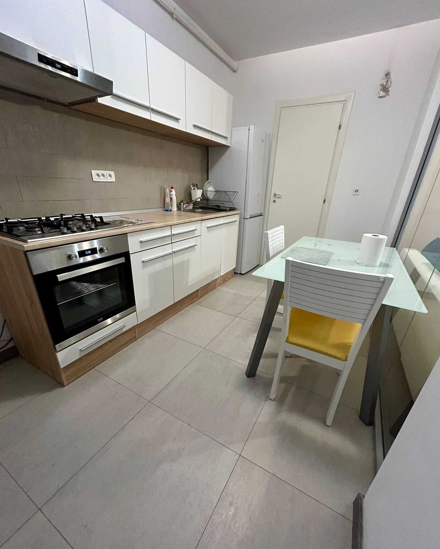 inchiriere apartament 2 camere cu loc parcare subteran - Poză 3