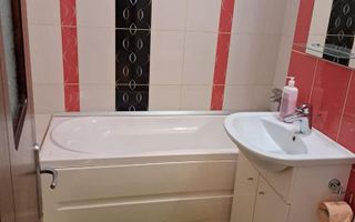 Vânzare apartament 3 camere – mobilat, utilat, 60 mp – Baza 3 - Poză 6