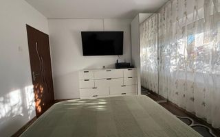 Aradului | 3 Camere | Decomandat | Bloc Izolat - Poză 2