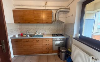 Apartament 3 Camere Decomandat Central et 1/4 - Poză 8