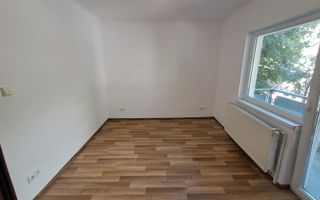 Apartament 4 camere |  Etajul 1 | Zona Micro 16 - Poză 9