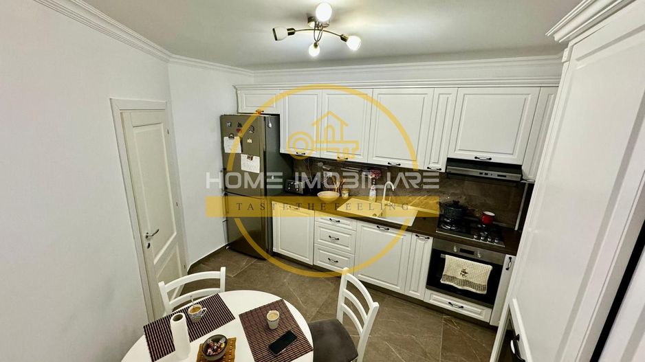 Etaj 1 Apartament cu 3 Camere, Decomandat, Pacurari - Poză 7