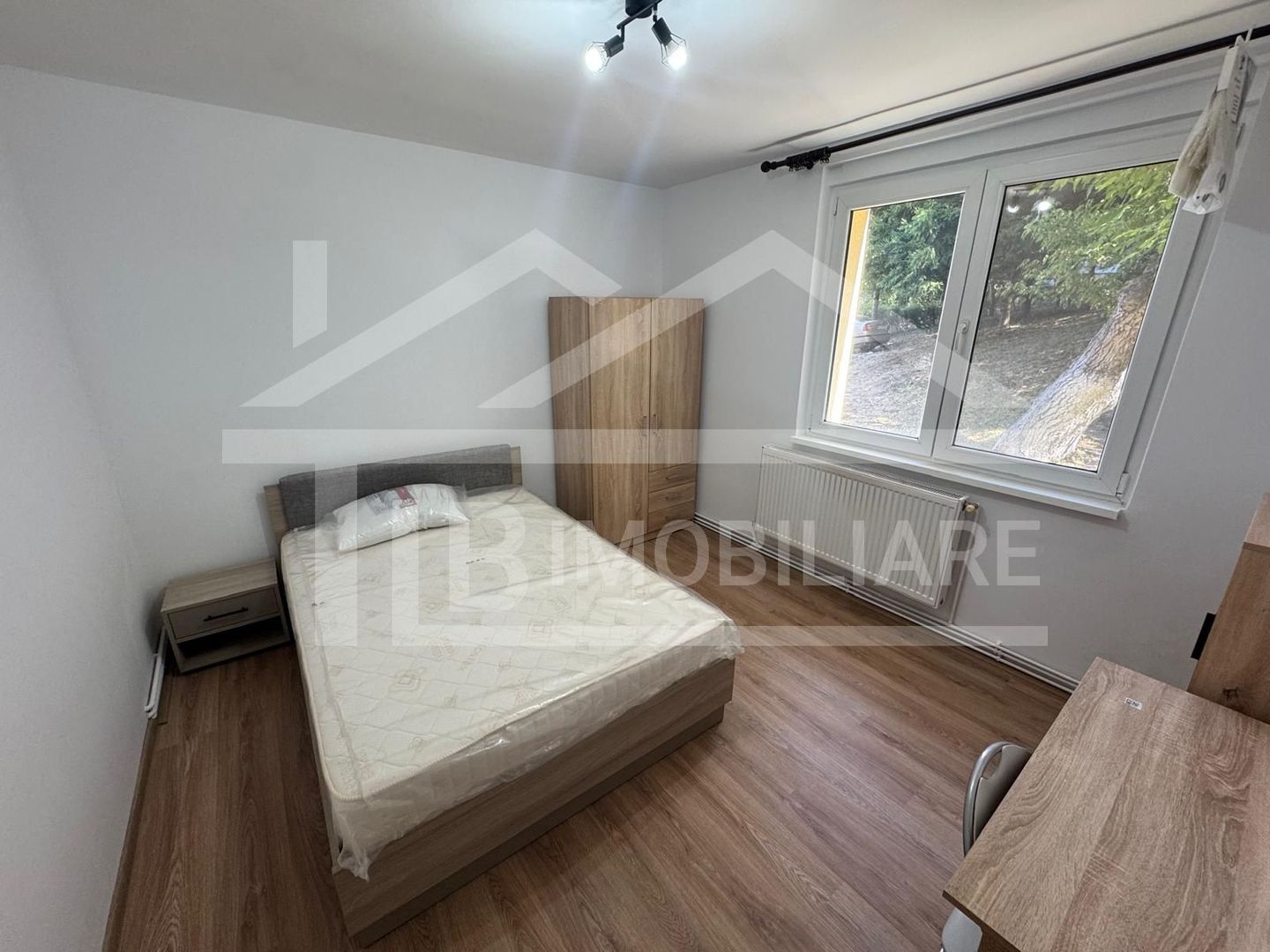 Apartament cu 2 camere, 56mp, zona UMFST - Poză 3