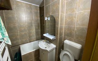 APARTAMENT 2 CAMERE ETAJ 3 VIȘOI CAMPULUNG - Poză 8