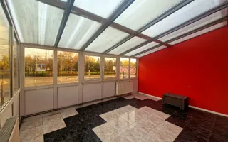 Casă + Spațiu comercial -218 mp utili- Intersecție circulata -Trifazic - Poză 14
