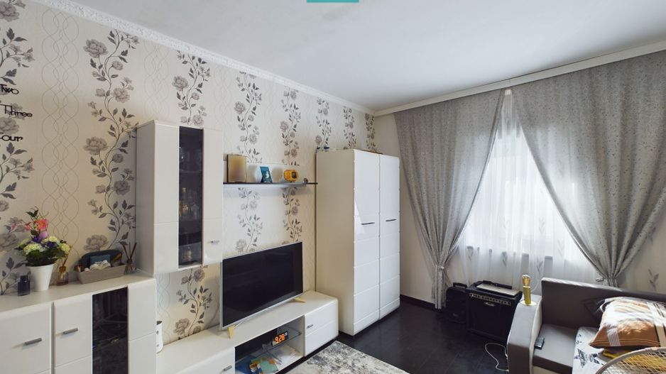 Casă cu 1 cameră în centrul Lipovei - Poză 6