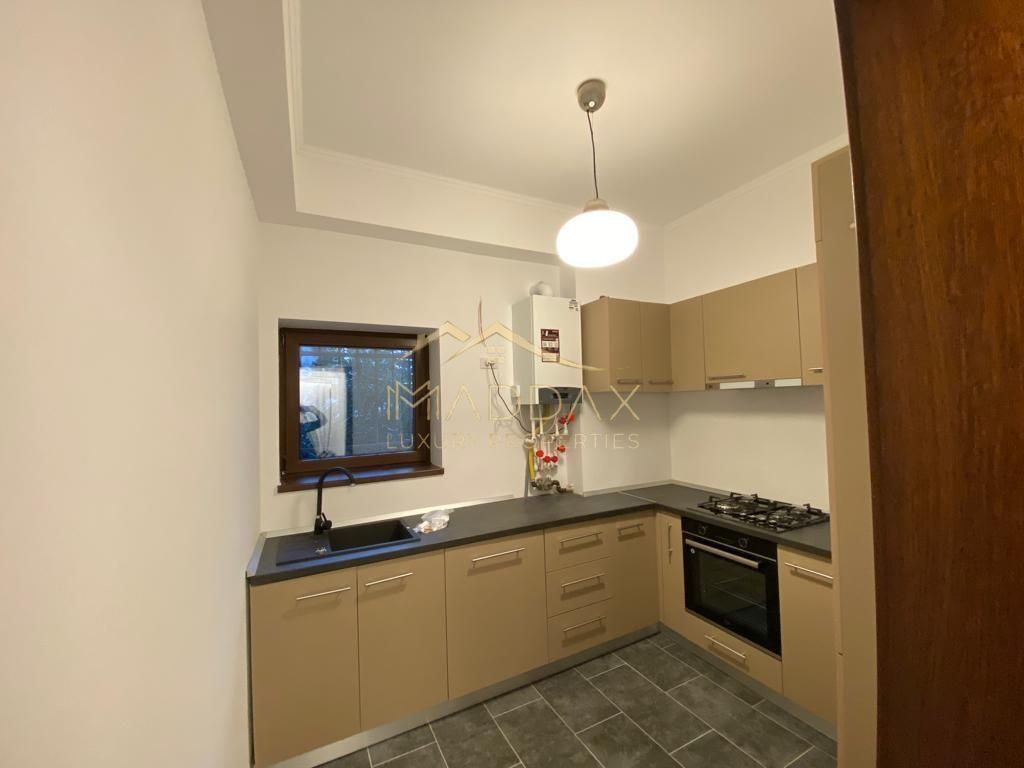 Apartament 3 camere - Poză 8