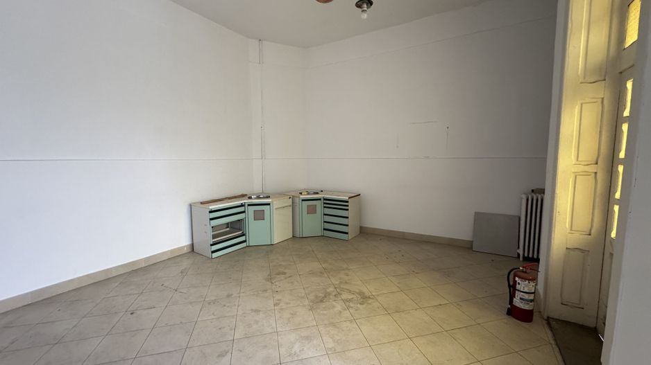 Spatiu la parter in zona Centrala fostul hotel Timisul - Poză 7