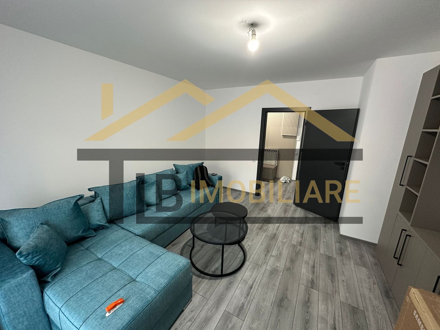 Apartament de 2 camere, 64mp, parcare, Zona Livezeni - Poză 2