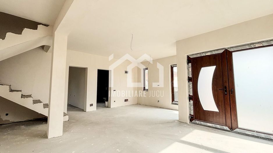 Casa individuala 4 camere, 120mp, Teren 300mp, Campenesti - Poză 3