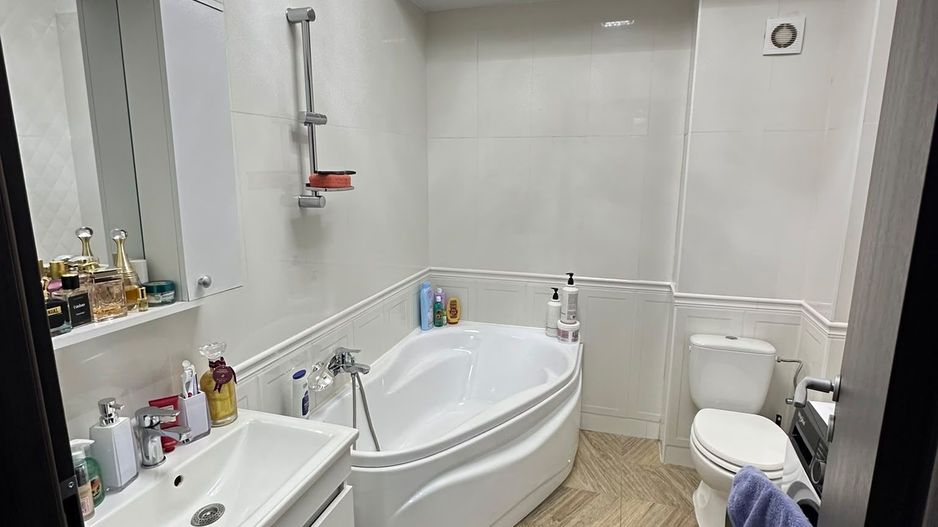 Apartament 3 Camere LUX Design Exclusivist Mobilat Utilat Premium Bloc 2020 A270 - Poză 7