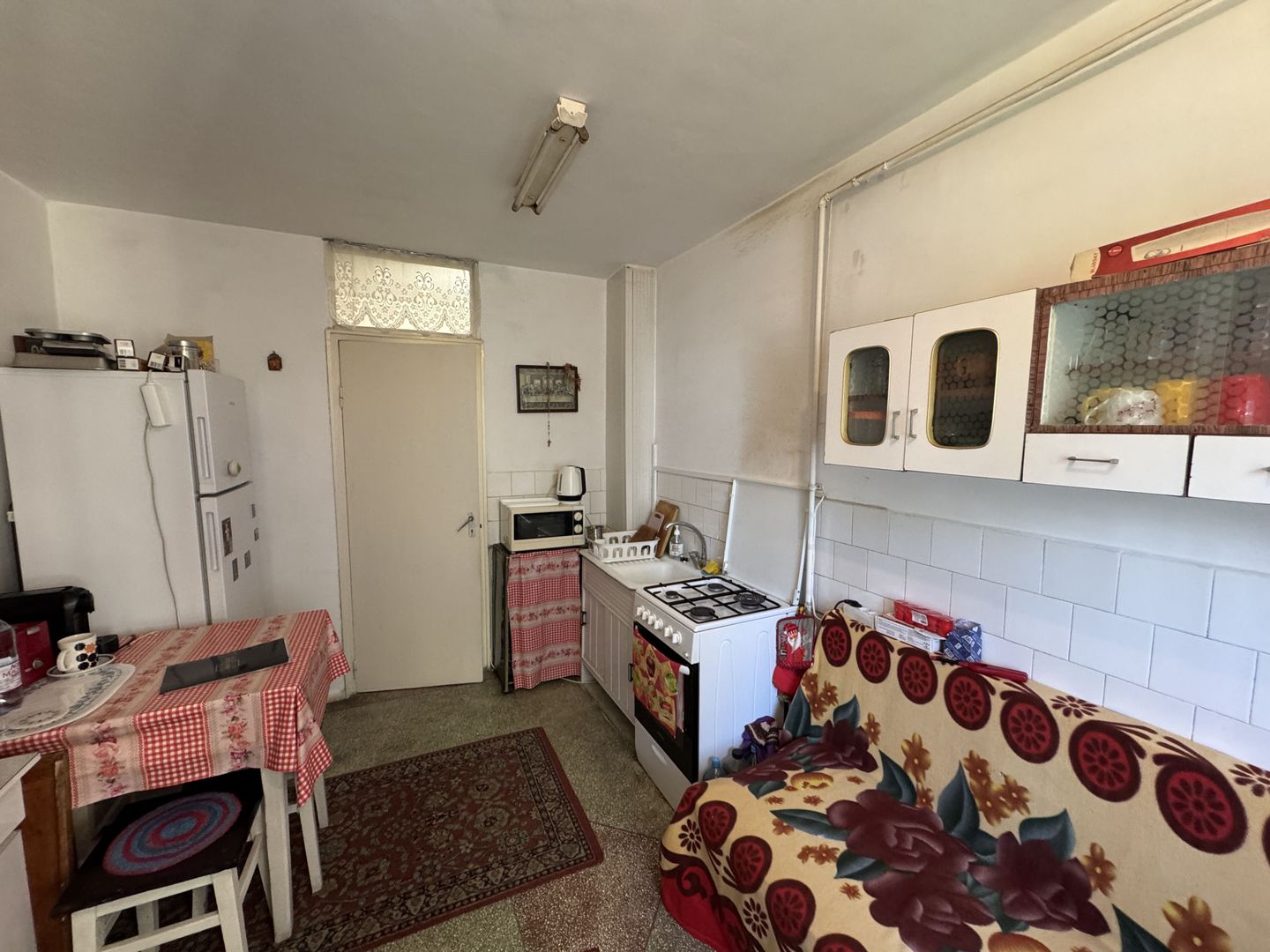 Apartament decomandat cu 3 camere in Centrul Civic, strada Mihai Viteazul - Poză 8