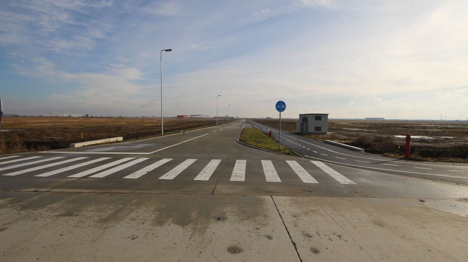 Teren industrial  40 HA - Poză 3