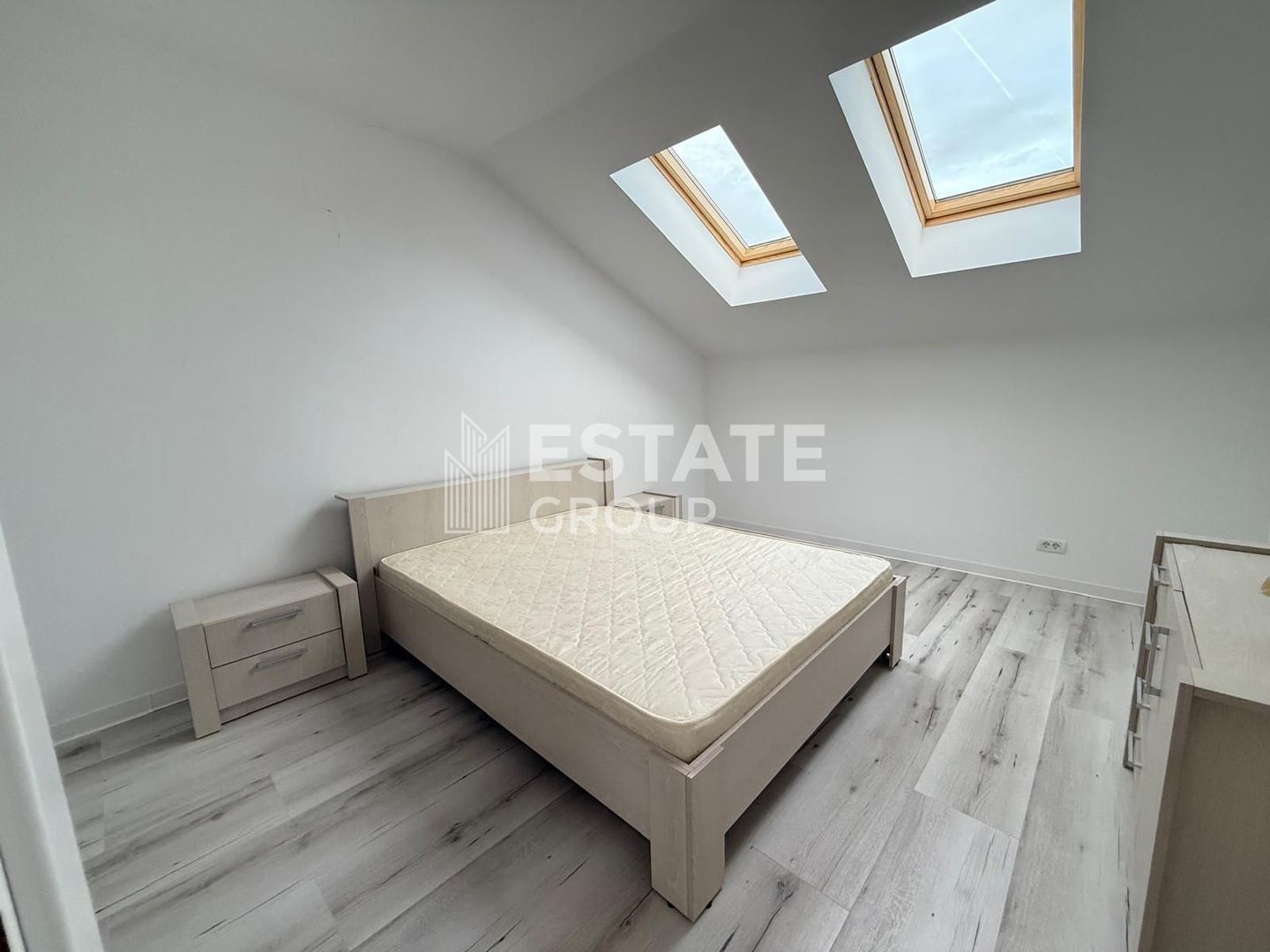 Dumbravita-Kaufland, spatios, mobilat modern - Poză 11