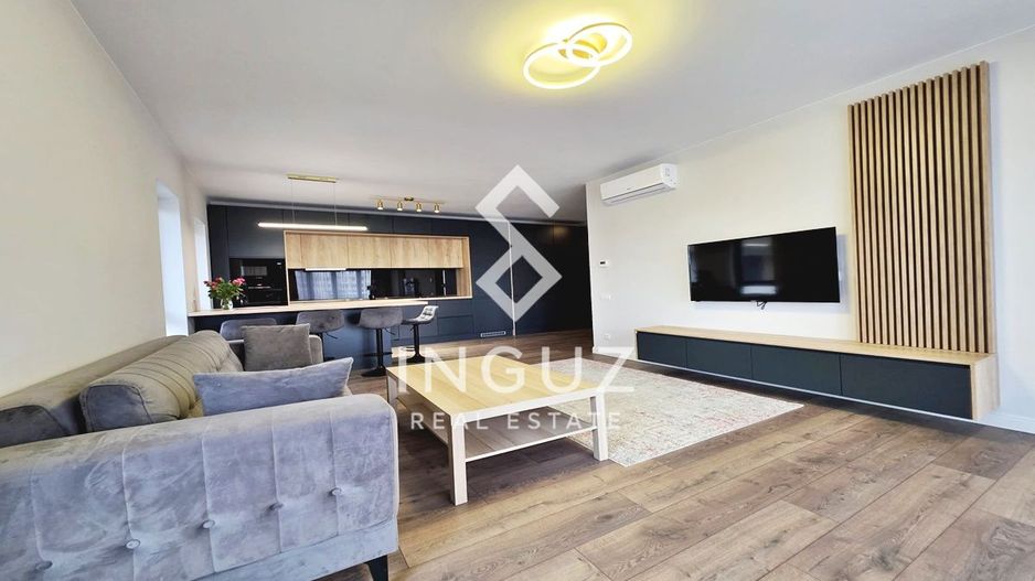 Apartament 3 camere de închiriat – Cortina North | Parcare inclusă | P - Poză 2