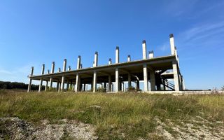 Constructie 3707 mp + Teren intravilan 8828 mp Sibiu /Selimbar - Poză 10