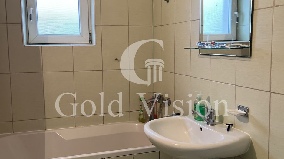 Casa de vanzare in Reghin, disponibila imediat - Poză 5