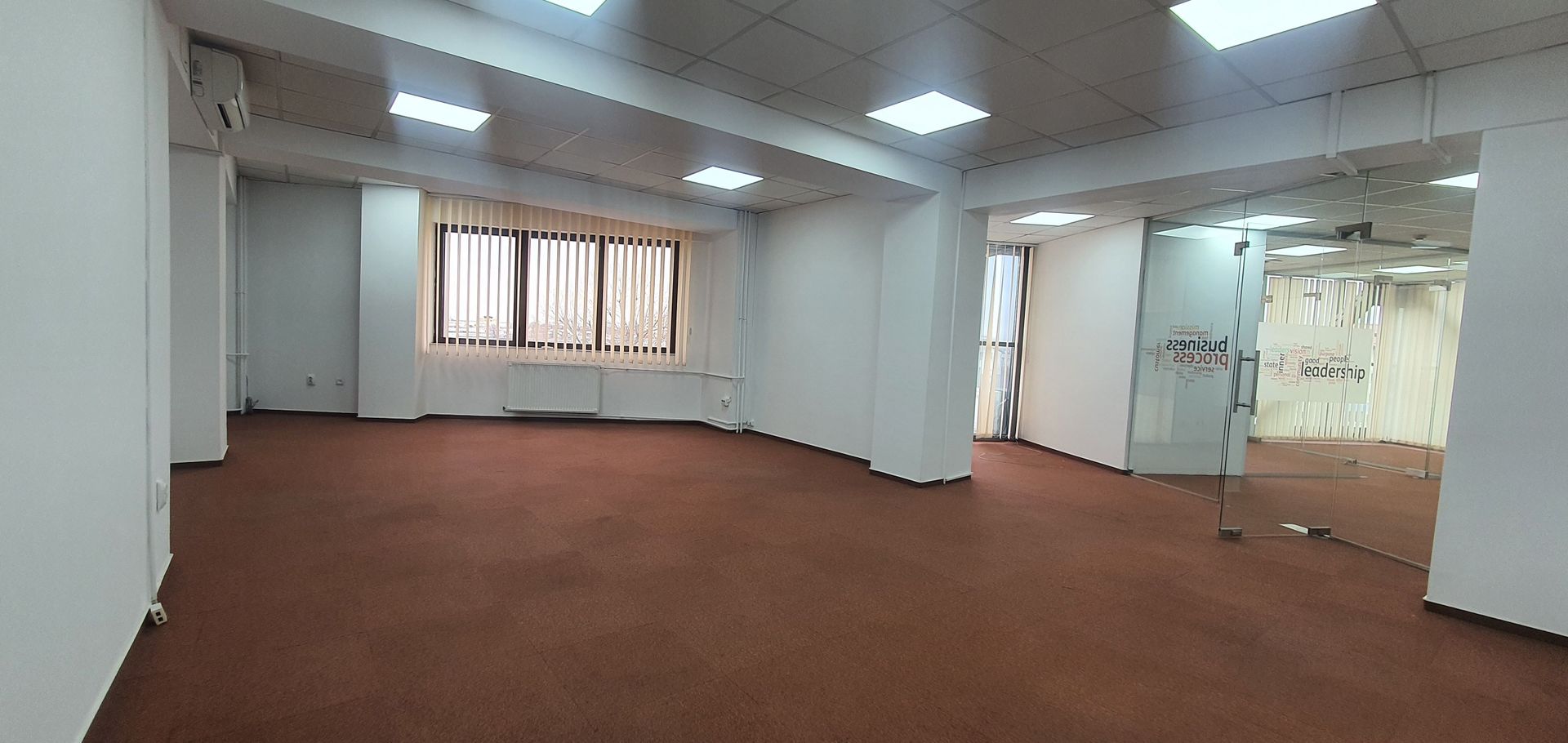 Spatii Birouri Podul Băneasa- Herăstrău - Poză 28