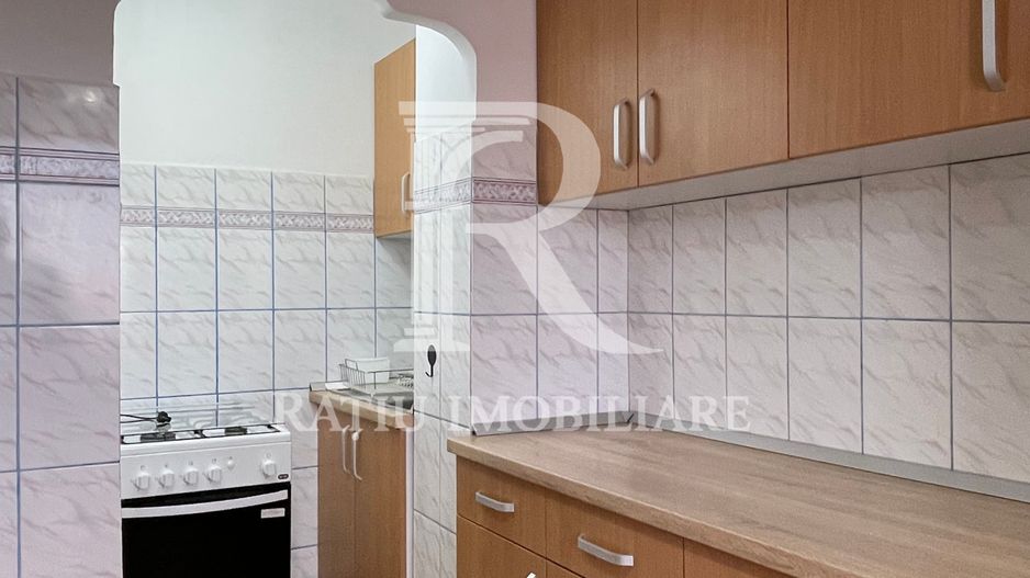 Apartament cu 3 camere | Decomandat | Parcare | Nufărul | Oradea - Poză 7