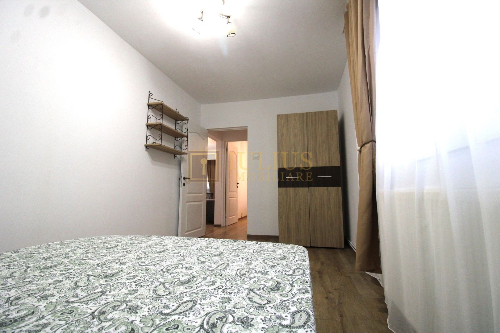 3 camere, recent renovat-Circumvalatiuni-Amforei - Poză 9