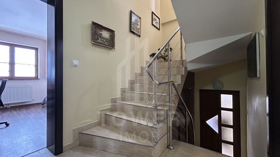 De închiriat Etaj + Mansardă 180 mp | 7 Camere cu 7 Băi | Lupeni - Poză 8