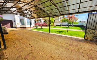 Vilă premium în Strejnicu | 8 camere | 345 mp utili | teren 595 mp - Poză 12