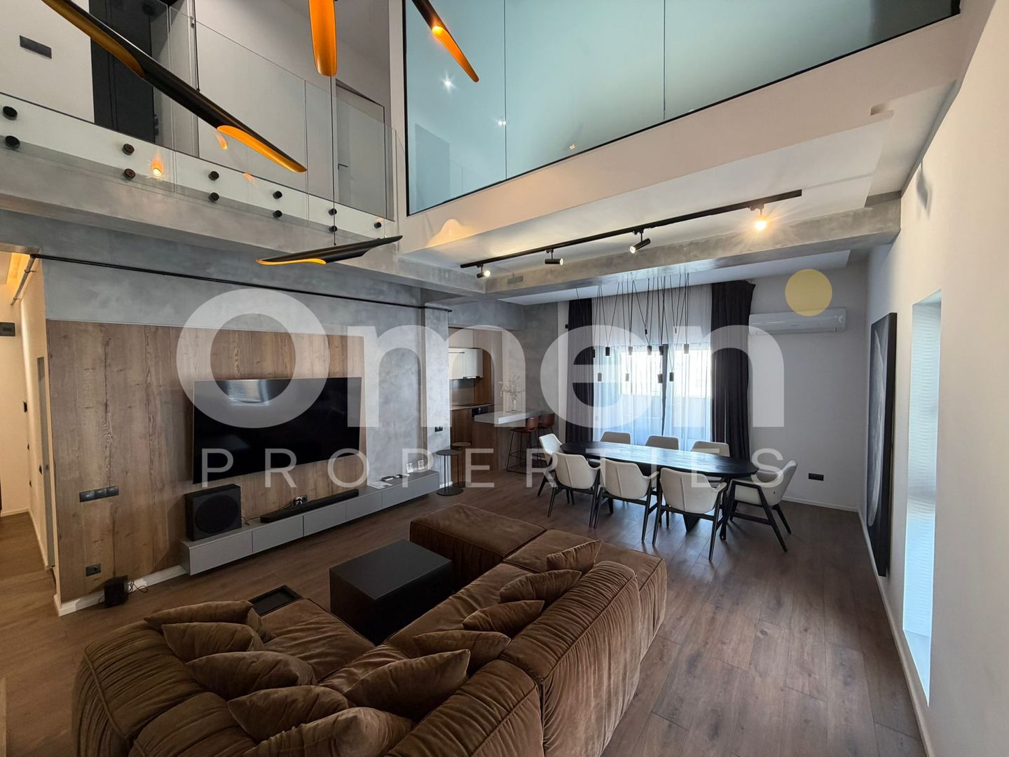 Penthouse ultrafinisat pe 2 niveluri | sauna |  parcare | zona centrala - Poză 1