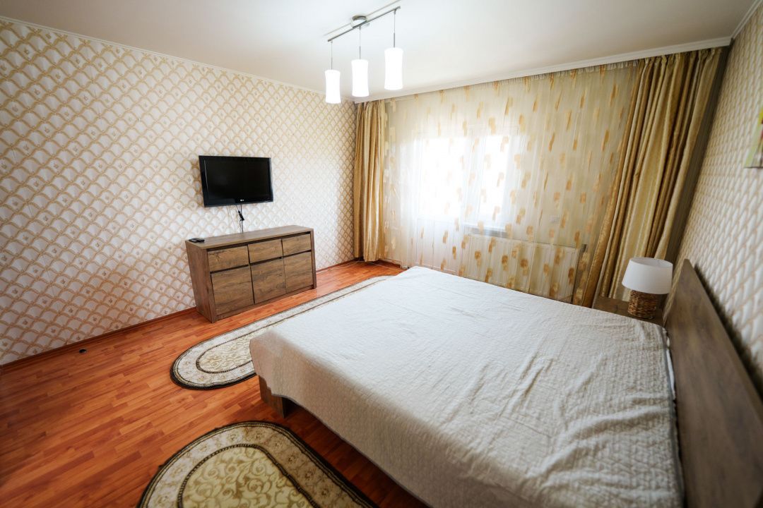 Oaza de liniste in Bariera Valcii – casa P+1 cu terasa, curte si acces securizat - Poză 24