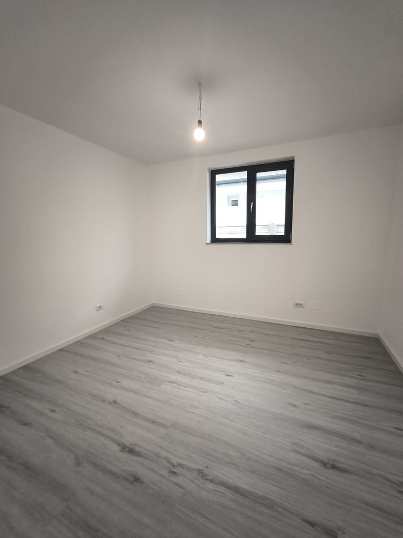 CASA NOUA SUPERBA IN NOJORID BIHOR 4 CAMERE - Poză 15